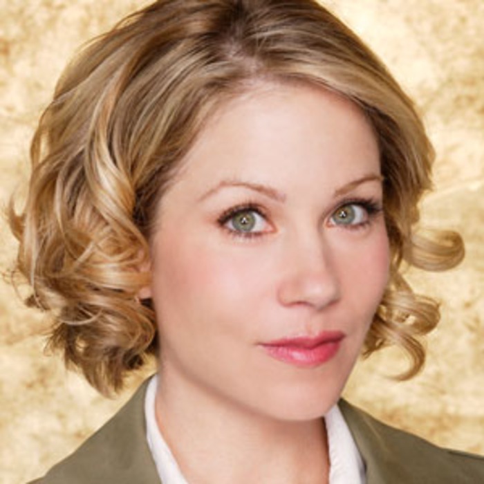 Christina Applegate 100 Percent Clear Of Cancer E News